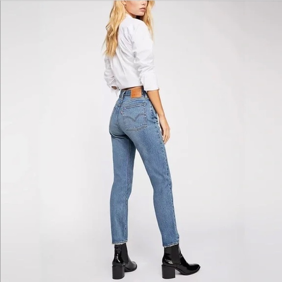 Levi's 501 Premium straight High rise button fly Light Blue Size 27 big E - Picture 7 of 15